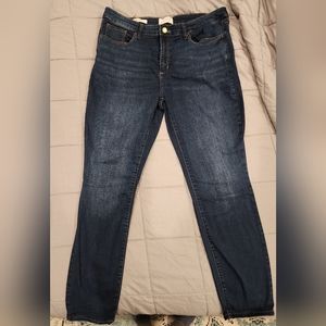 Universal Thread Jeans